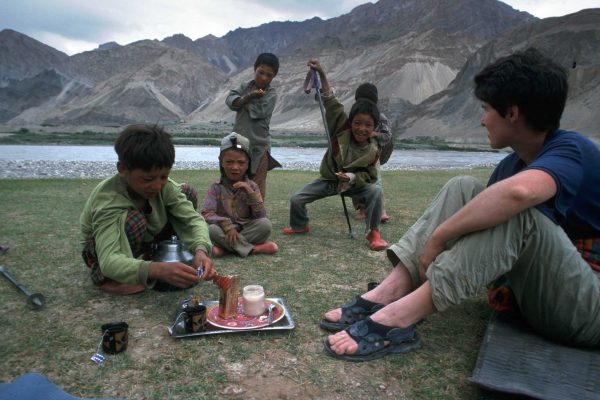 Junge Besucher - Zeltlager in Ladakh