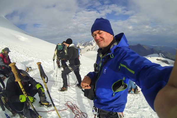 Geschafft! - Gipfel des Kasbek, 5047m, Georgien